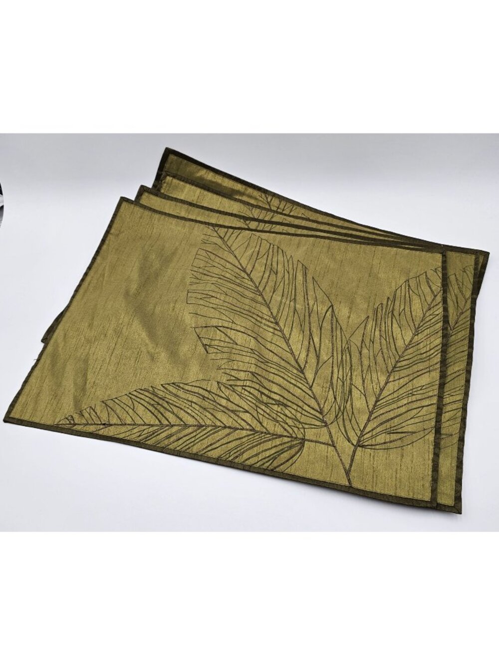 Set Of 4 Olive Green Cloth Placemats W/Tropical Leaf Design Elegant Table Decor